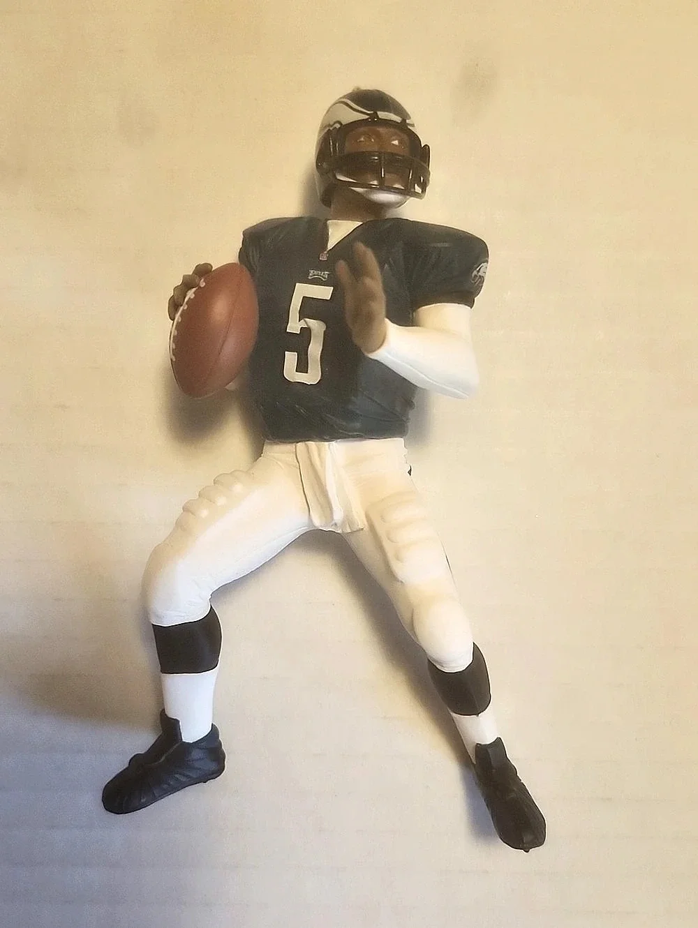 **5 for $20 Hallmark Donovan McNabb Football Legends Ornament